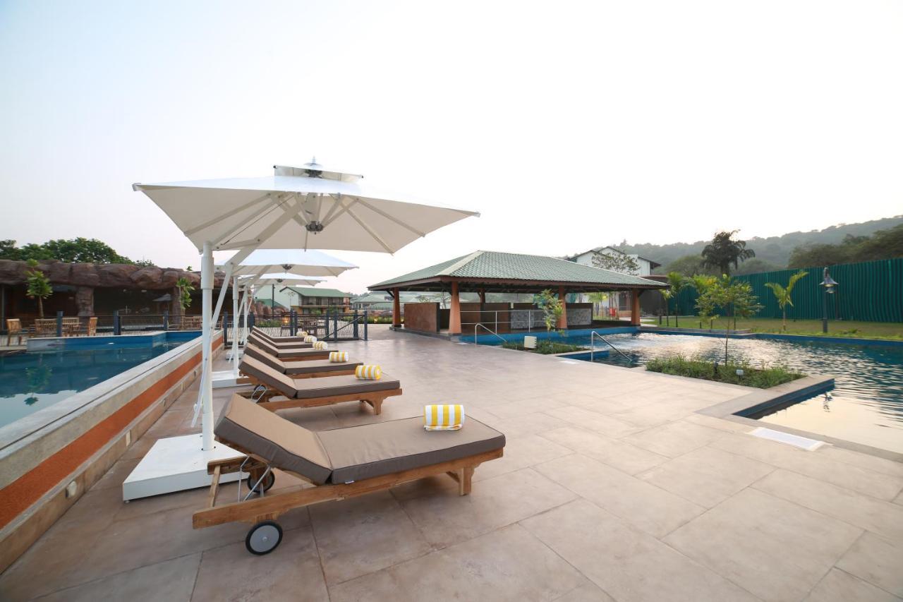 Club Mahindra Assonora Hotel Exterior photo
